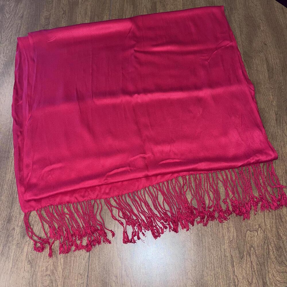 Nine West Red Viscose Scarf with Fringe Soft Tomato Girl Luxury